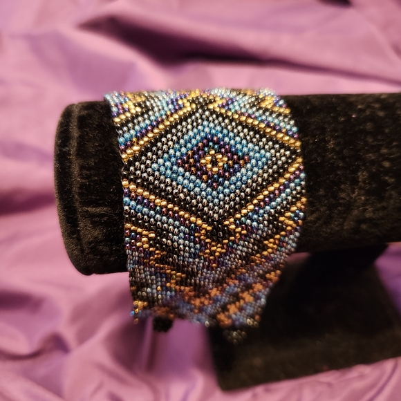 Woven Beaded Bracelet - Picture 3 of 7